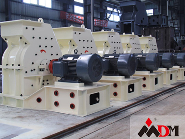 耐磨、耐用碎石成型破碎机：重锤式破碎机