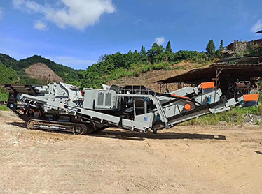 广东清远时产180-220吨石灰石履带式移动破碎生产线